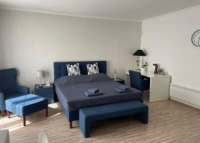Poolside Apartman Siofok